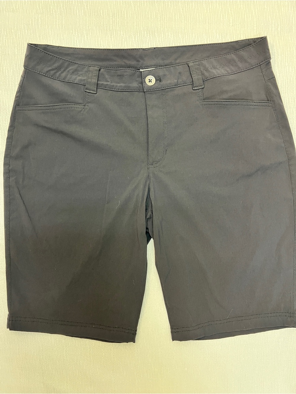 Eddie Bauer Women’s Classic Black Stretch Shorts